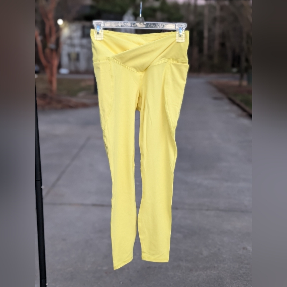 Fabletics PureLuxe High Waisted Crossover Leggings XS 4 Yellow‎ Side Pocket NWT